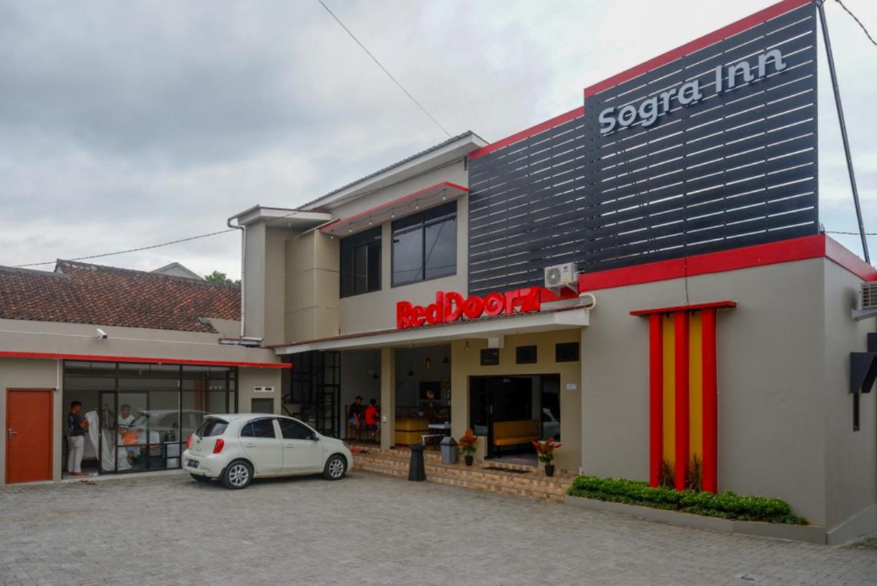 Hotel Reddoorz Near Kampus Ump Purwokerto 2 Sumbang Exteriér fotografie